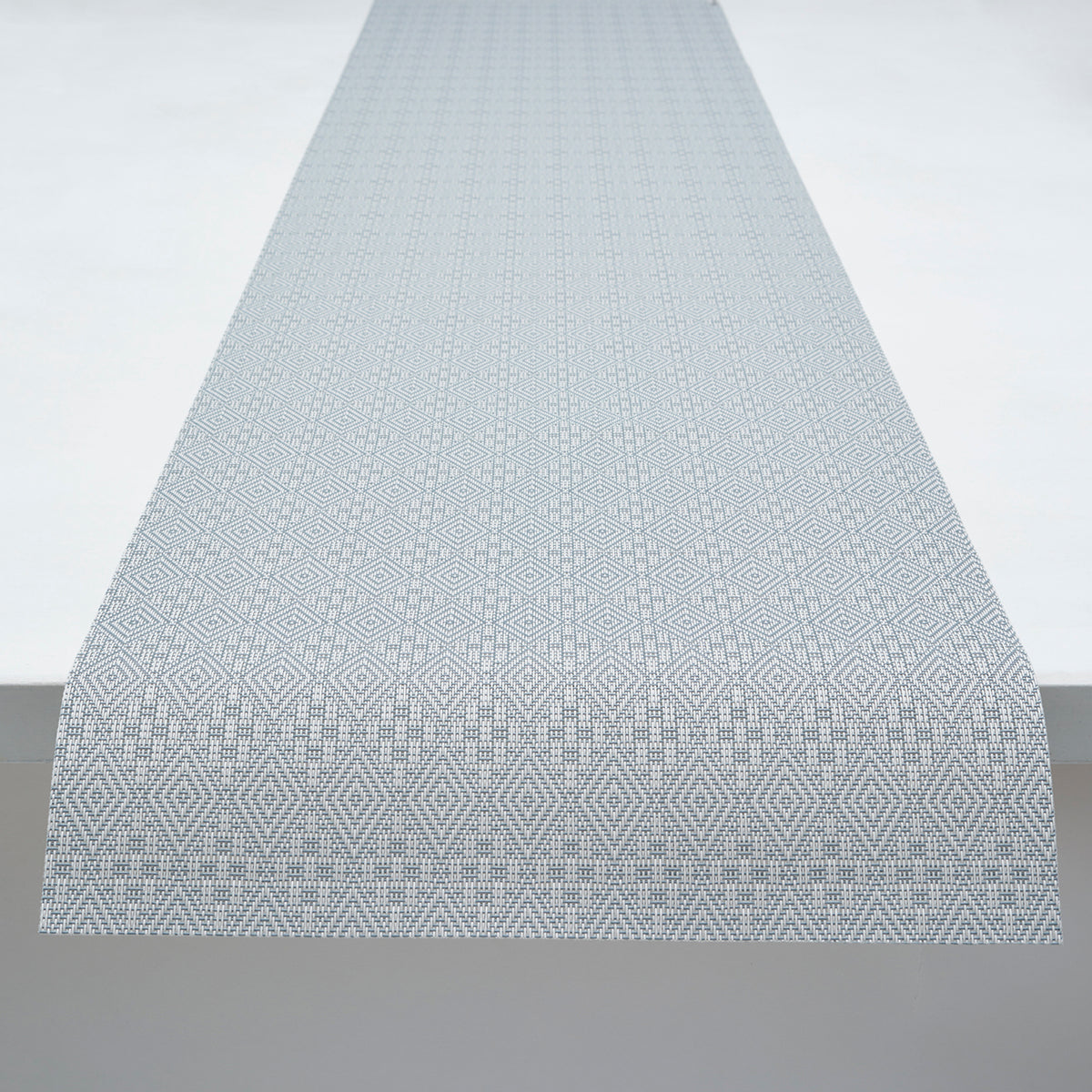 Boxwood Table Runners - Sea With Prop