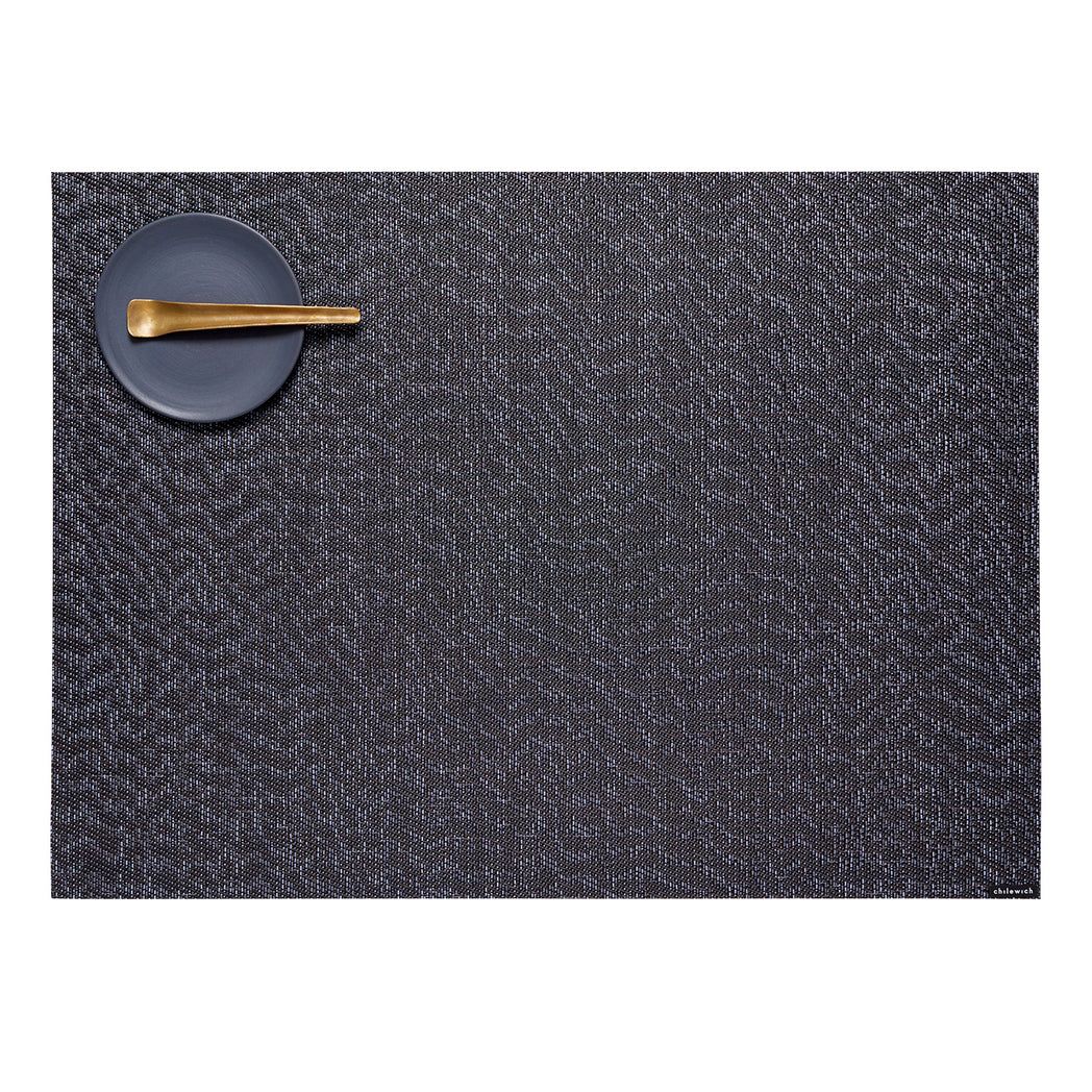 Moiré Placemats - Zephyr With Prop