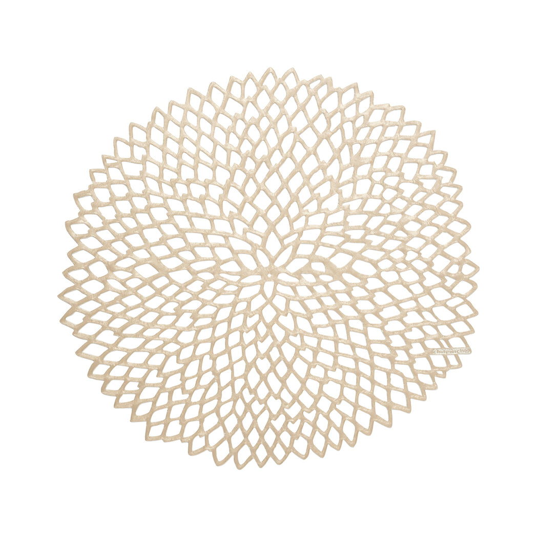 Dahlia Placemats - Champagne With Prop